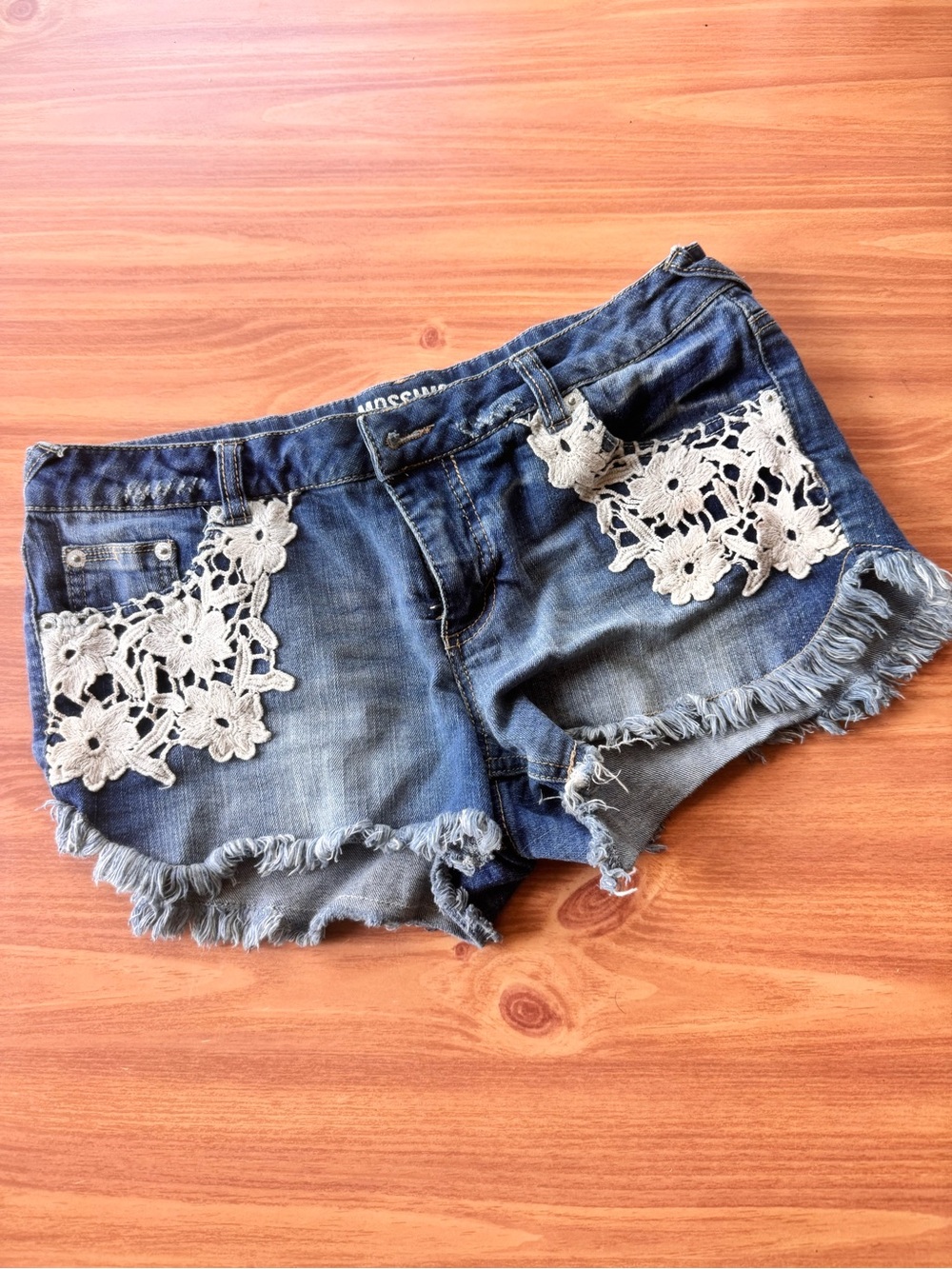 Mossimo Women’s Floral Lace Jean Shorts